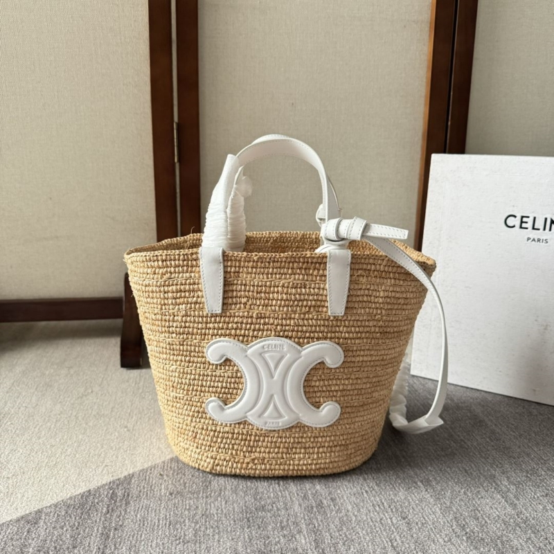 Ce1i*e bucket bags